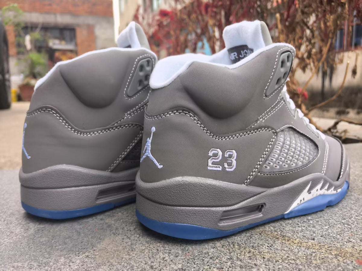 Air Jordan 5 Retro Grey | Quiet Signal