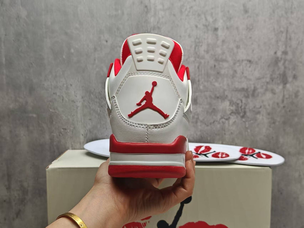 Air Jordan 4 Retro Valentine's Day | Sierra Love — Red & White