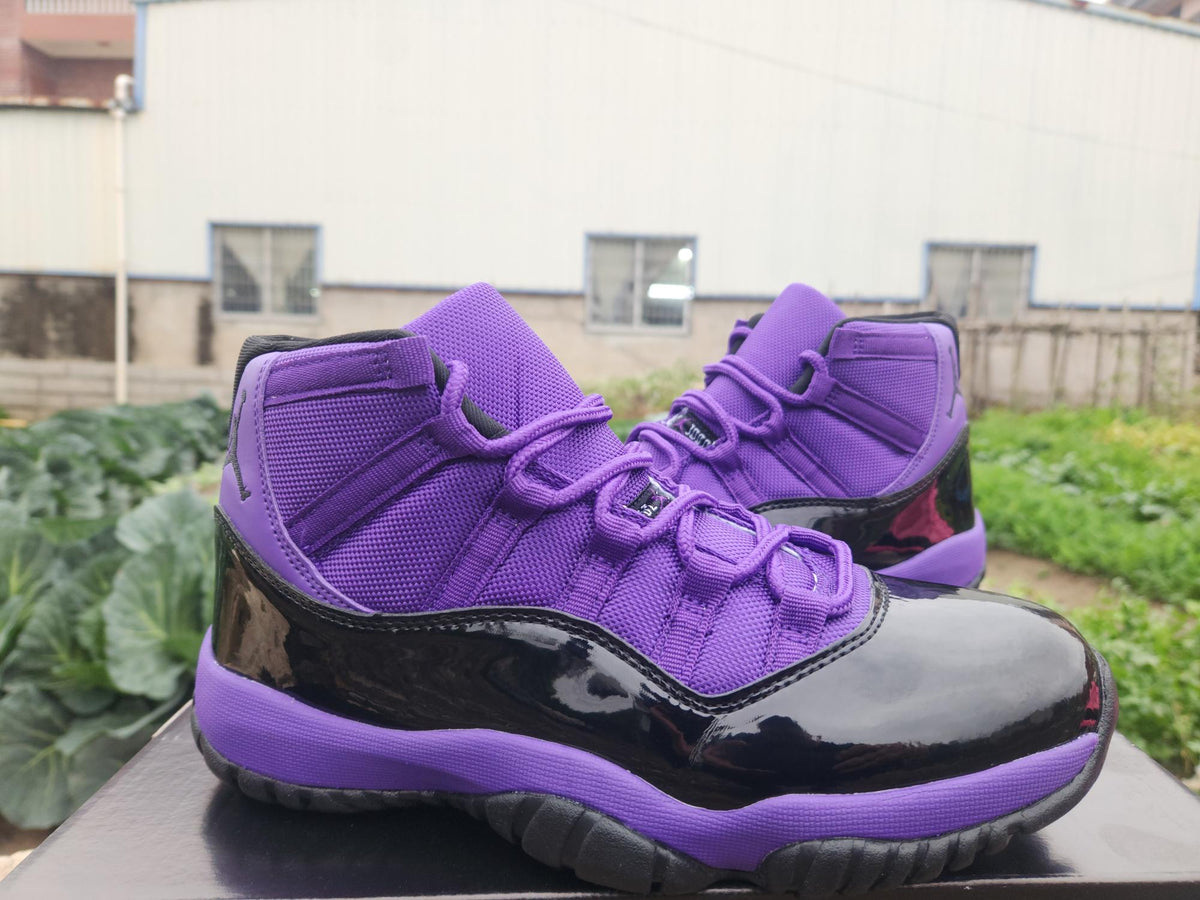Air Jordan 11 Retro Black-Purple Men's | Amethyst Frame