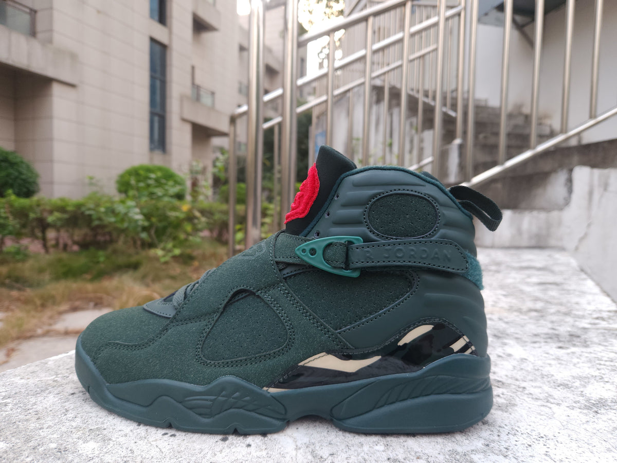 Air Jordan 8 | Street Verse