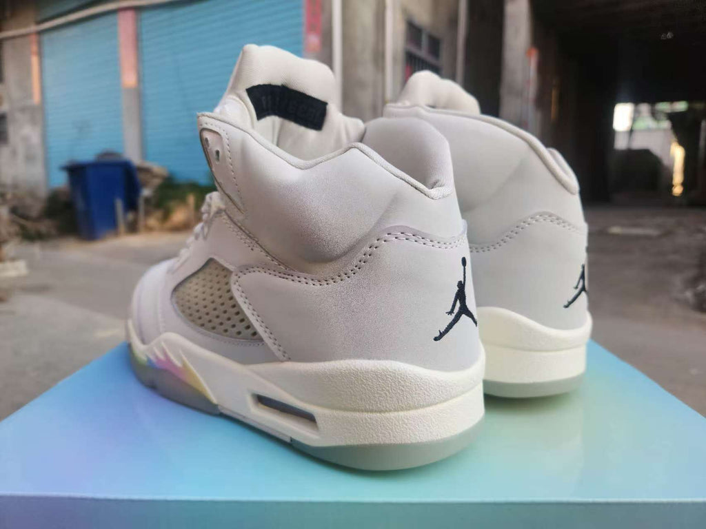 Air Jordan 5 Retro Year of the Snake | Lunar Poise