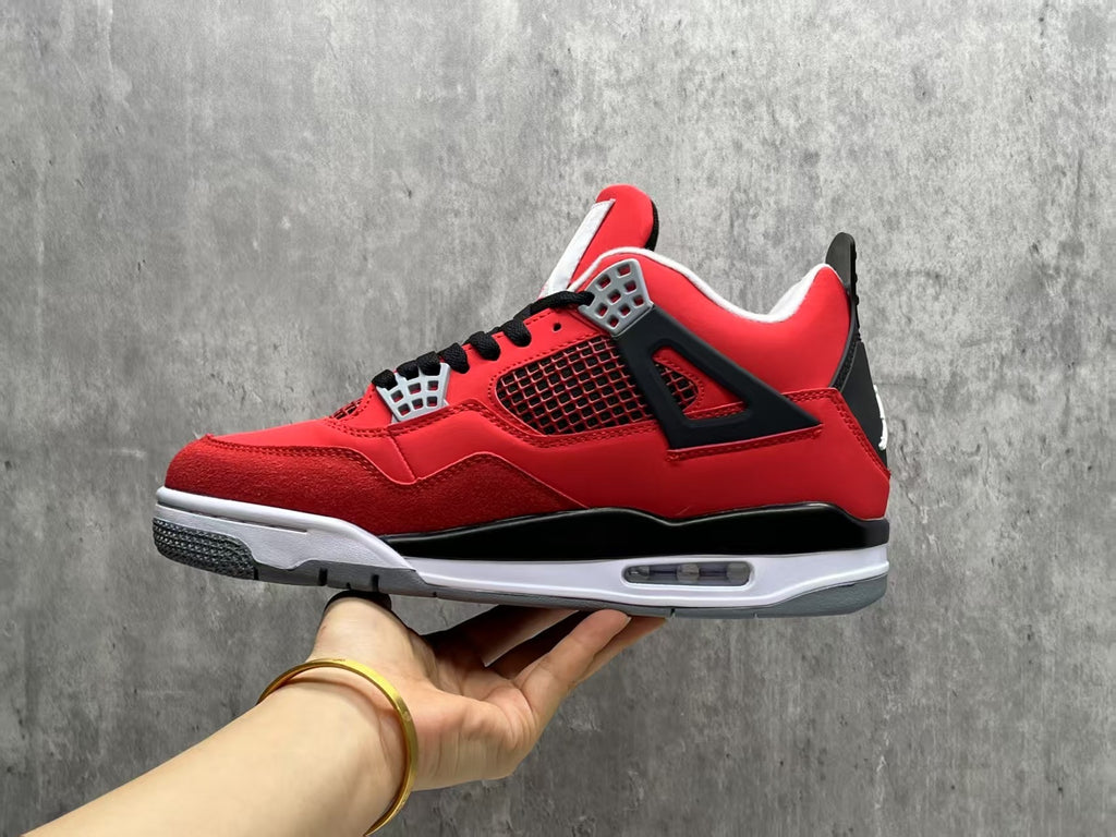 Air Jordan 4 Retro Bulls Sneakers | Fourth Quarter Pulse