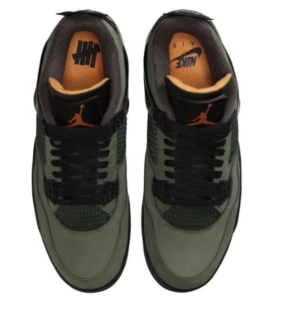 Air Jordan 4 x Undefeated Deep Green (2025) | Field Dialogue