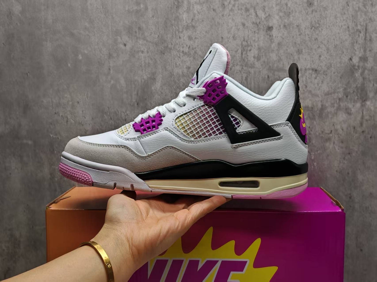 Air Jordan 4 Retro Comic JA1135-100 | Panel Pop