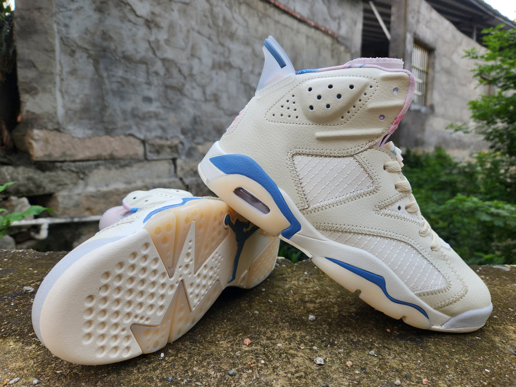 Air Jordan 6 Men's Sneakers | Sixth Avenue Edit