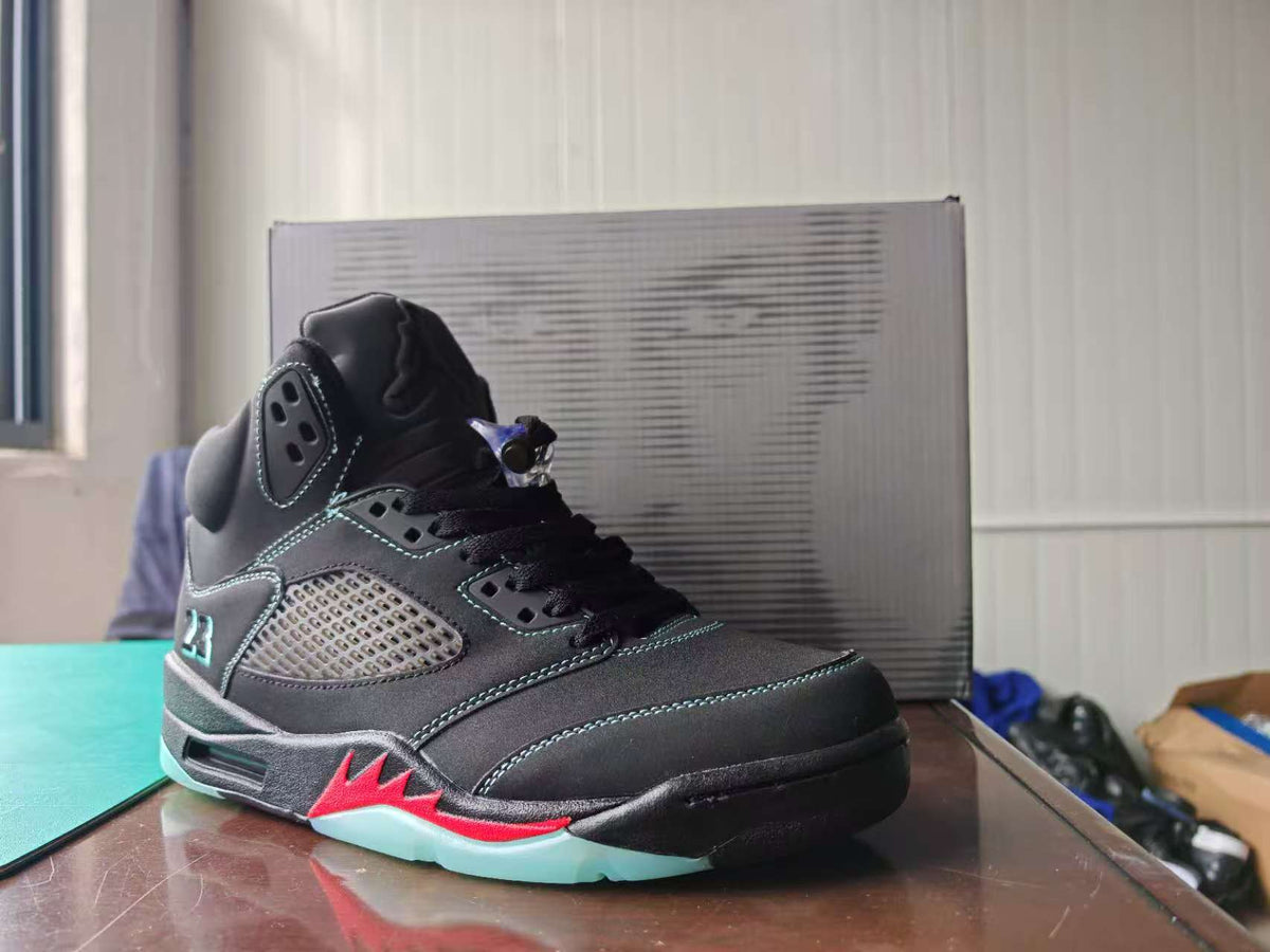 Air Jordan 5 'Halloween' | Phantom Matinee